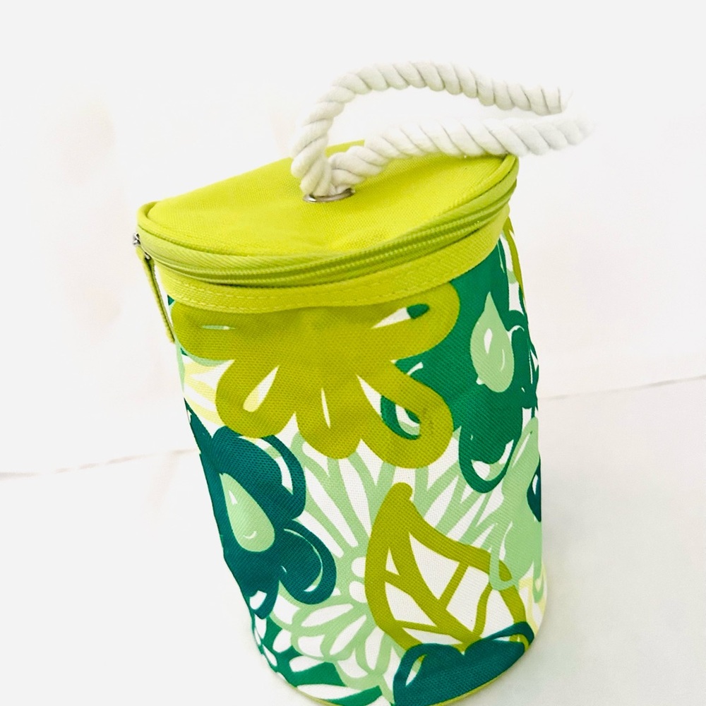 Clinique Green Floral Canvas Bucket Bag with Rope Handle